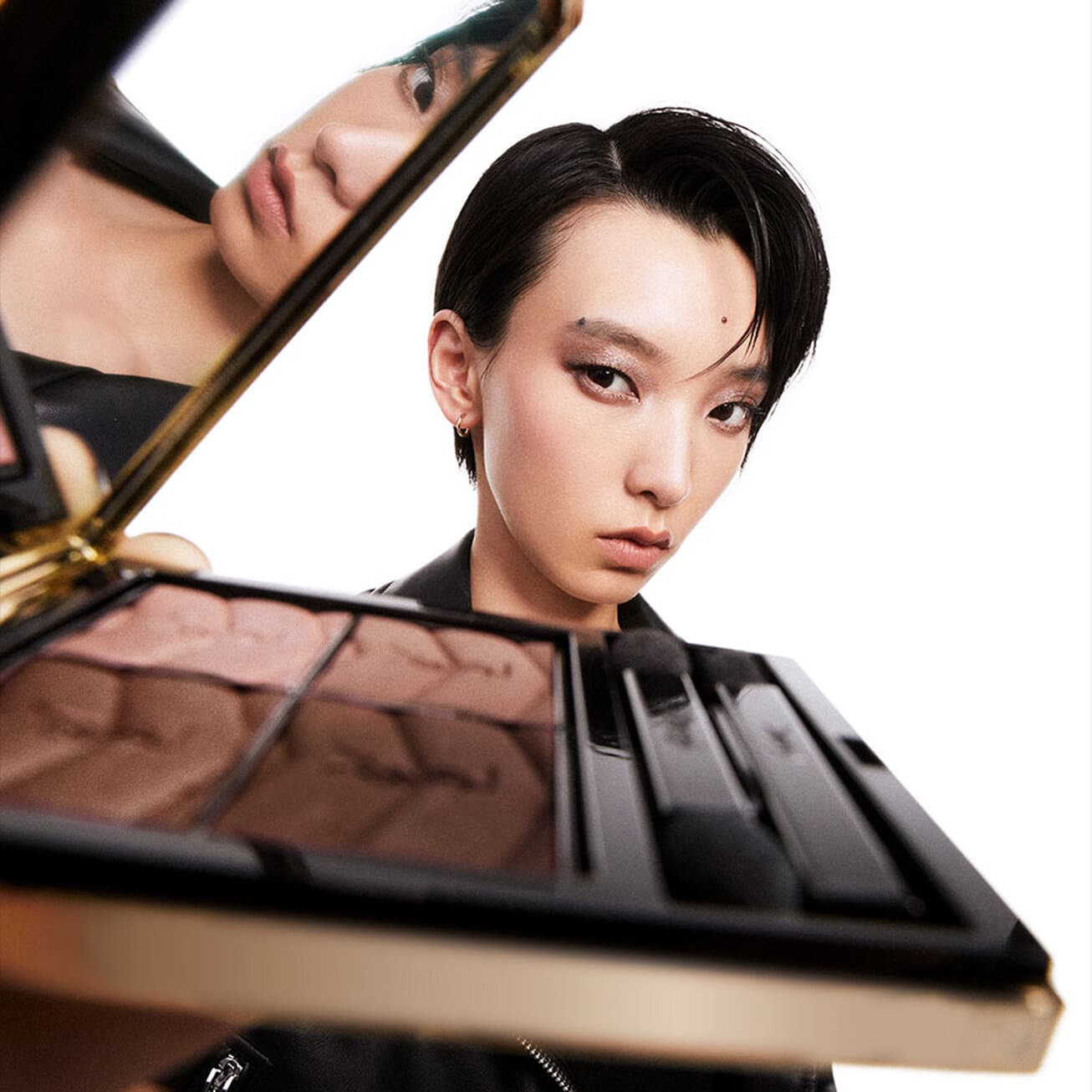 couture mini clutch eyeshadow - Image 5